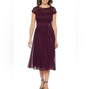 Jackie Jon Lace MIDI Dress Size 6